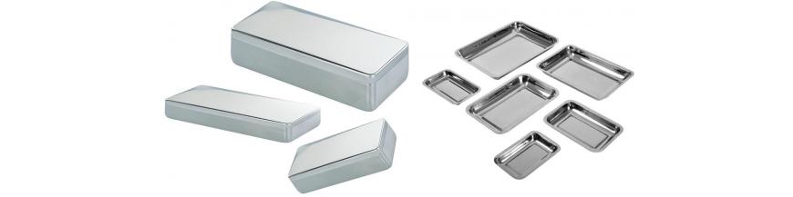 Les boites, haricots, plateaux, pissettes, flacons, augettes...